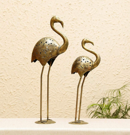 Antique Metal Flamingo Figurines – Elegant Garden & Home Décor Set (Set of 2)